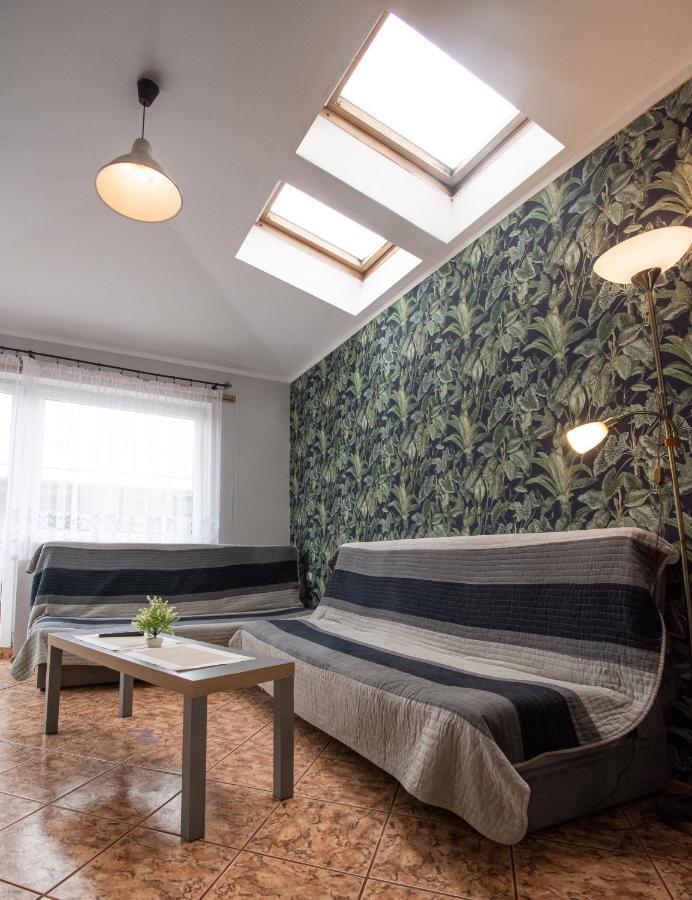 Ada - Pokoje Goscinne Łeba Buitenkant foto