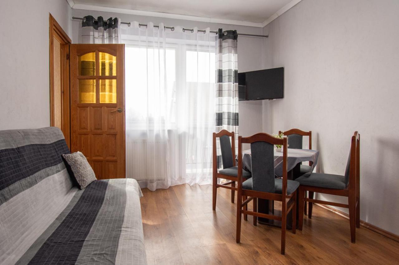 Ada - Pokoje Goscinne Łeba Buitenkant foto