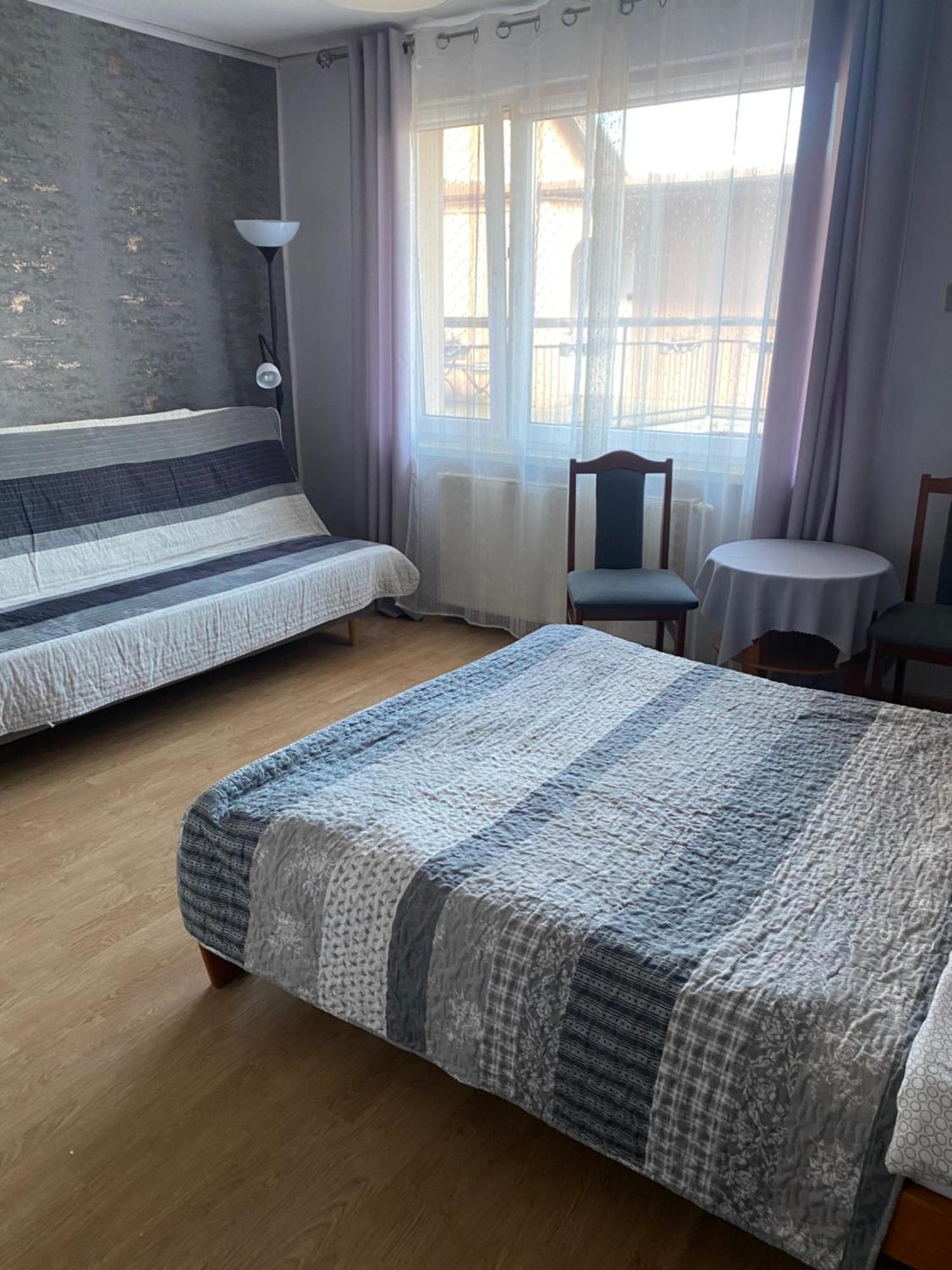 Ada - Pokoje Goscinne Łeba Buitenkant foto